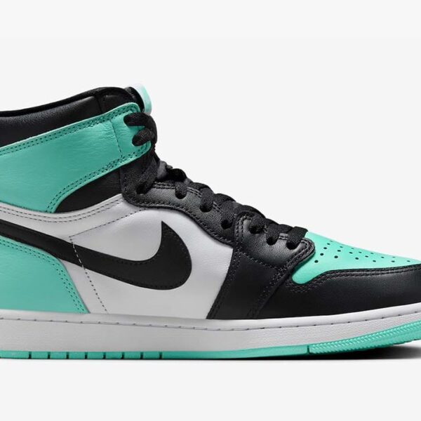 Jordan 1 Retro High OG Green Glow - Image 2