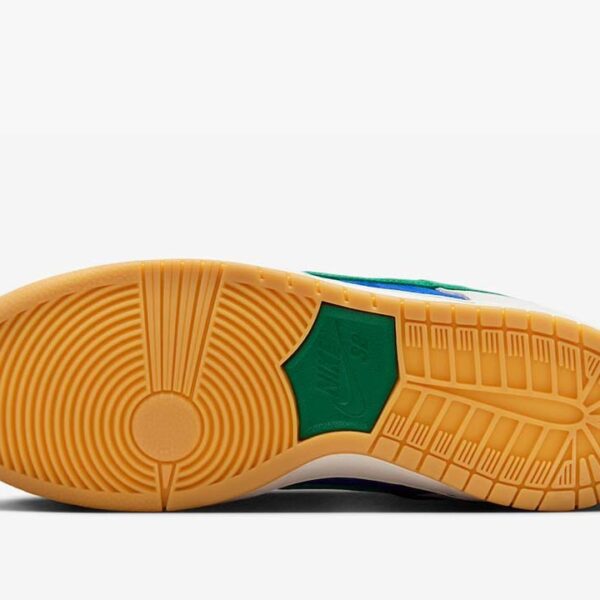 Nike SB Dunk Low Hyper Royal Malachite - Image 5
