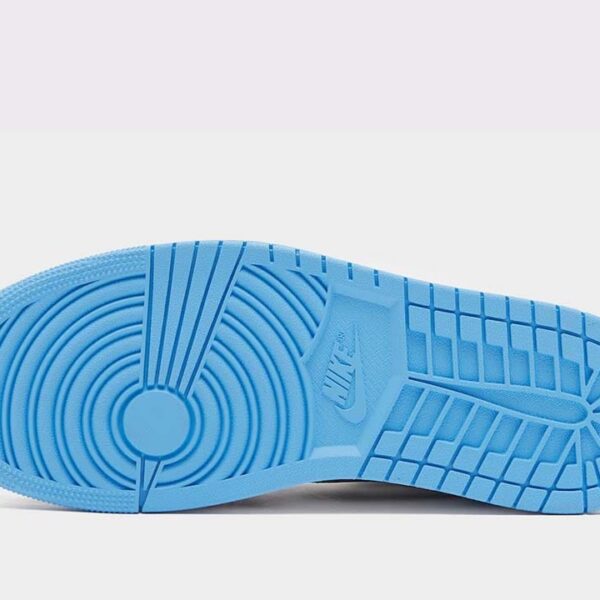Jordan 1 High OG UNC Toe - Image 3