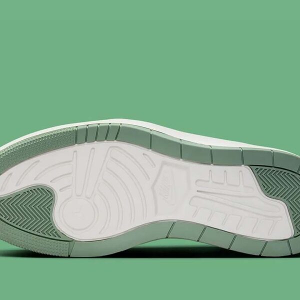 Jordan 1 Low Elevate - W - Image 5
