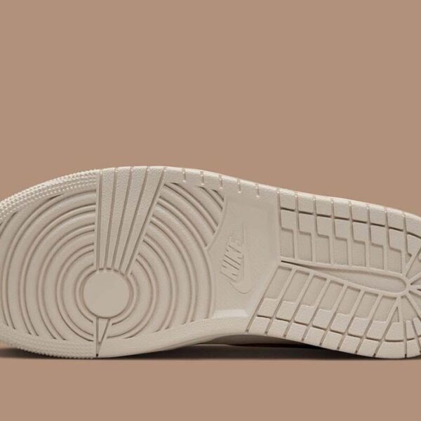 Jordan 1 Low SE Cozy Girl - W - Image 4