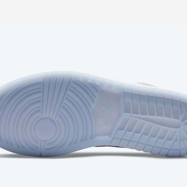 Jordan 1 Low Wolf Grey - W - Image 5