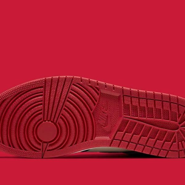 Jordan 1 Retro High Bred Toe - Image 5