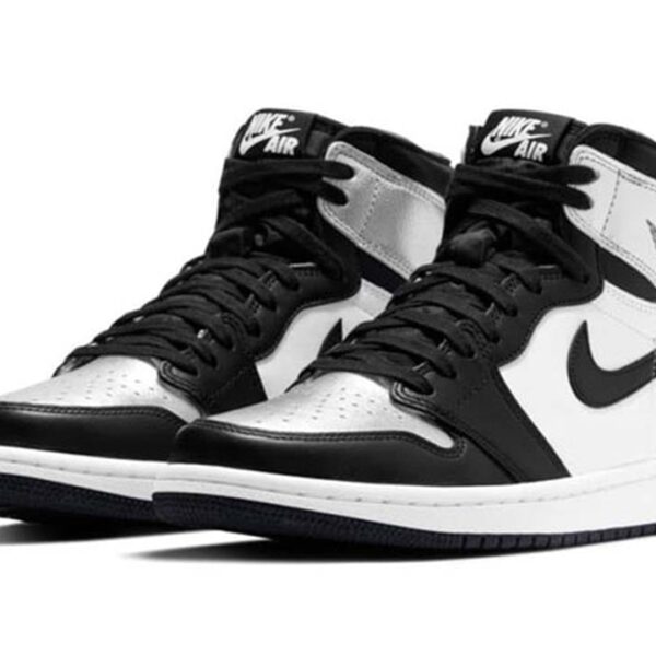 Jordan 1 Retro High Silver Toe - W
