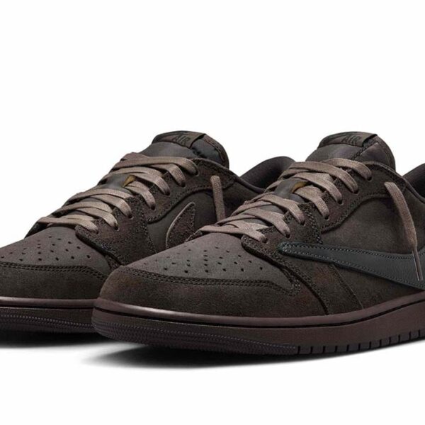 Jordan 1 Retro Low OG SP Travis Scott Velvet Brown