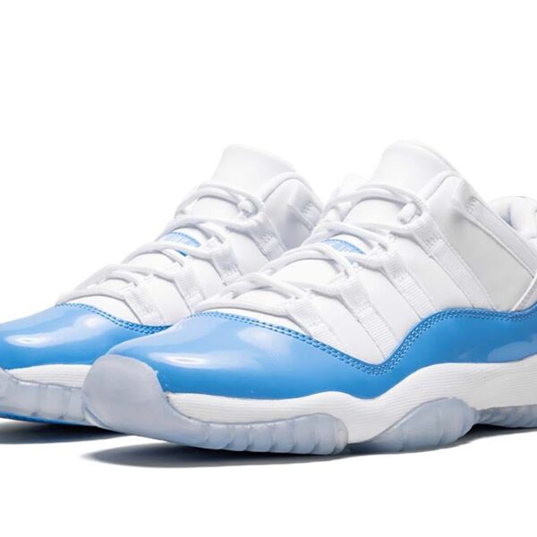 Jordan 11 Retro Low University Blue