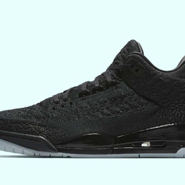 Jordan 3 Retro Flyknit Black - Image 2