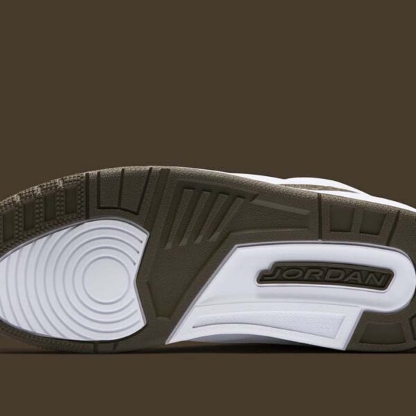 Jordan 3 Retro Mocha 2018 - Image 5