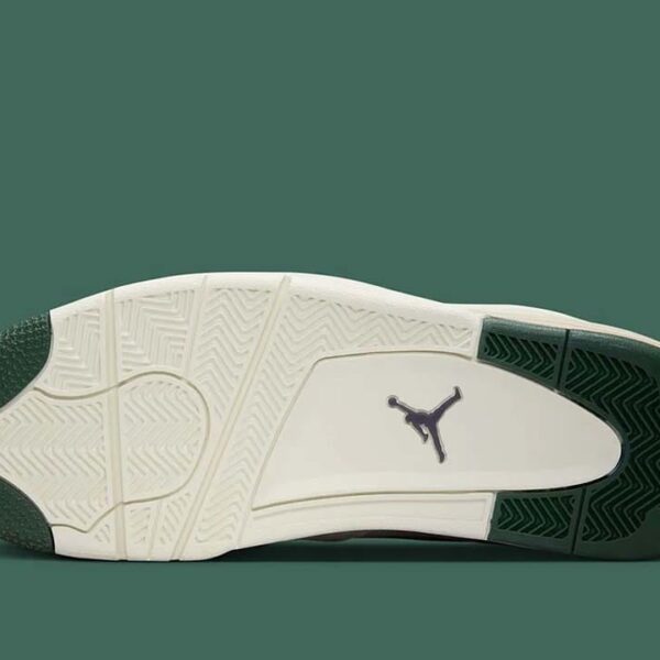 Jordan 4 RM Light Cream Midnight Green - Image 4
