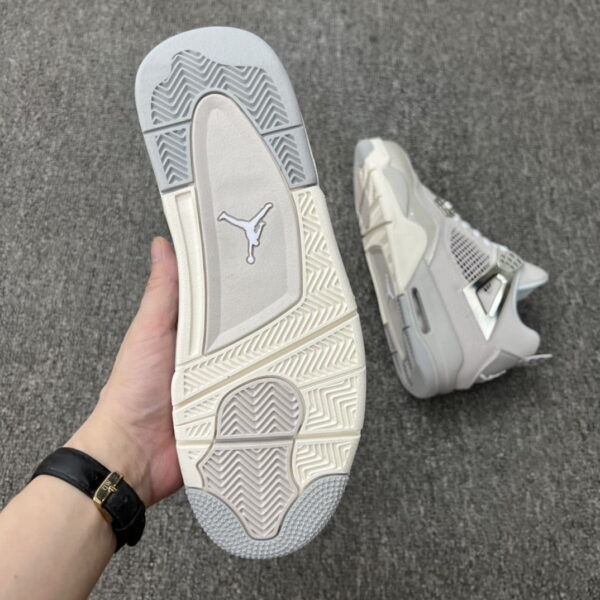 Jordan 4 Retro Frozen Moments - W - Image 6