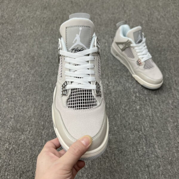 Jordan 4 Retro Frozen Moments - W - Image 7
