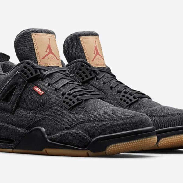 Jordan 4 Retro Levi's Black
