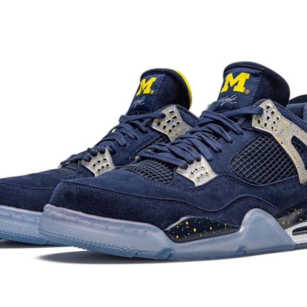 Jordan 4 Retro Michigan PE