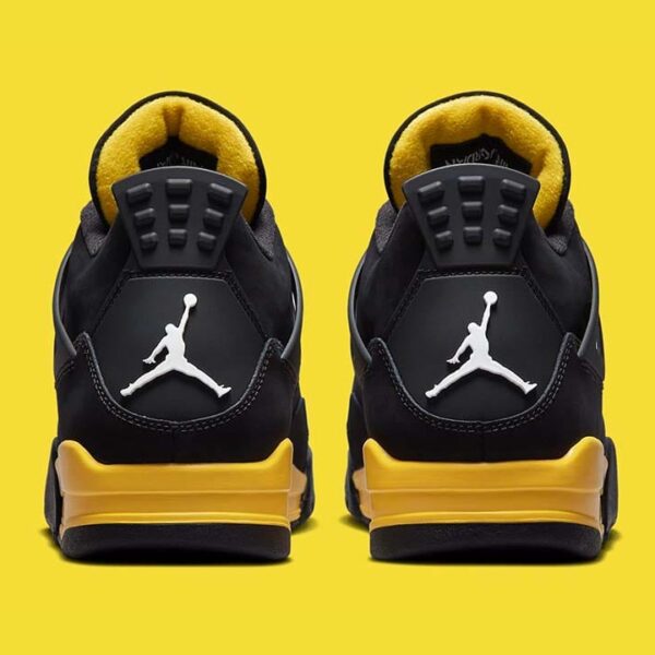 Jordan 4 Retro Thunder 2023 - Image 4