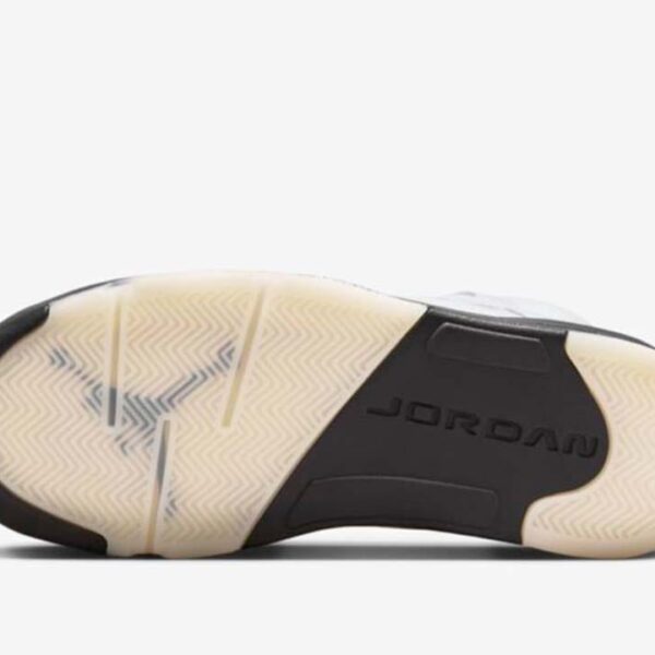 Jordan 5 Retro Reverse Metallic - Image 5