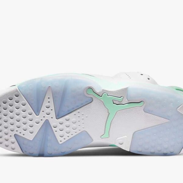 Jordan 6 Retro Mint Foam - W - Image 5