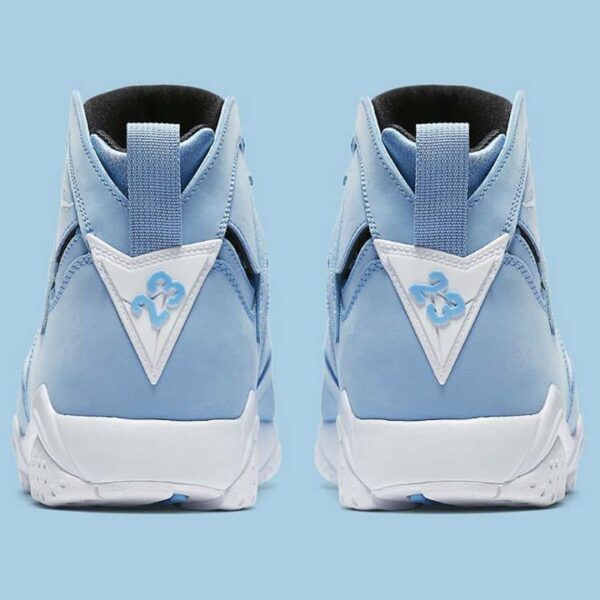 Jordan 7 Retro Pantone - Image 4