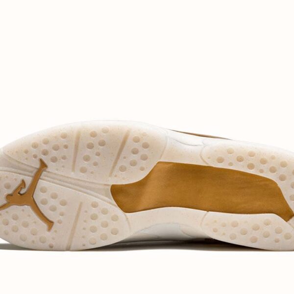 Jordan 8 Retro Champagne - Image 4