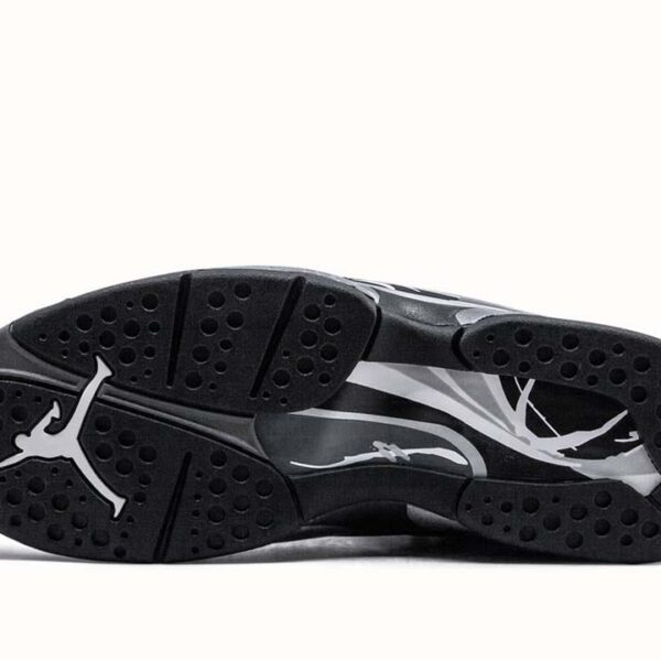Jordan 8 Retro Chrome 2015 - Image 4