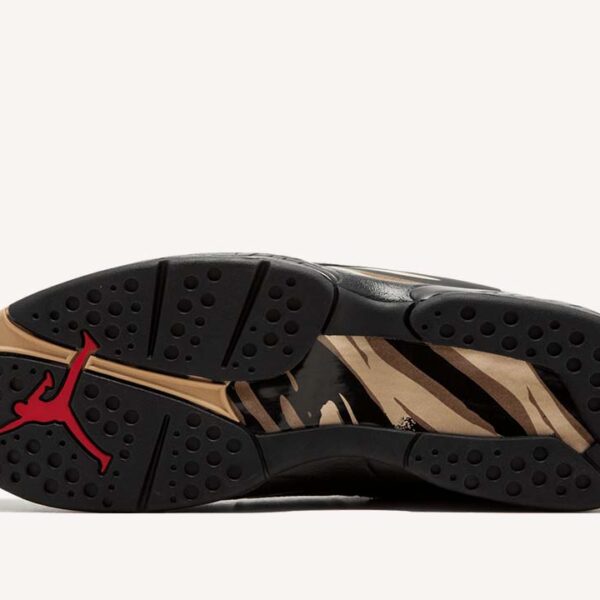 Jordan 8 Retro OVO Black - Image 4