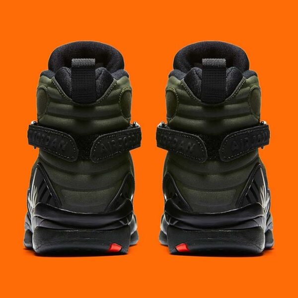 Jordan 8 Retro Take Flight Undefeated - Image 4