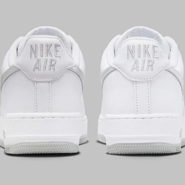 Air Force 1 '07 Low Color of the Month White Metallic Silver - Image 3