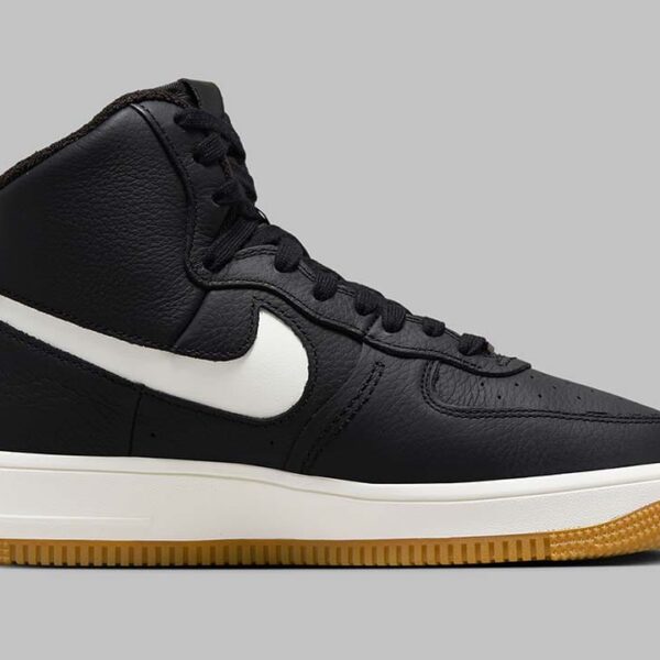 Nike Air Force 1 High Sculpt Black Sail Gum - W - Image 3