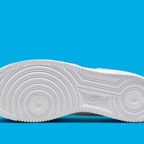 Nike Air Force 1 Low '07 Cut Out White - W - Image 5