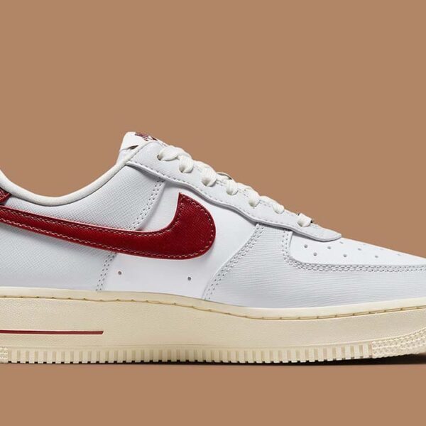 Nike Air Force 1 Low '07 SE Just Do It Photon Dust Team Red - W - Image 3