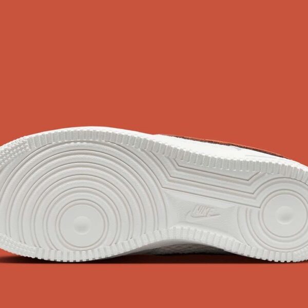 Nike Air Force 1 Low Basketball Leather Light Bone Sail - W - Image 5