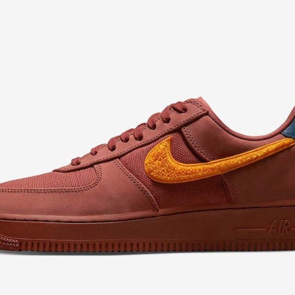 Nike Air Force 1 Low La Familia - Image 2