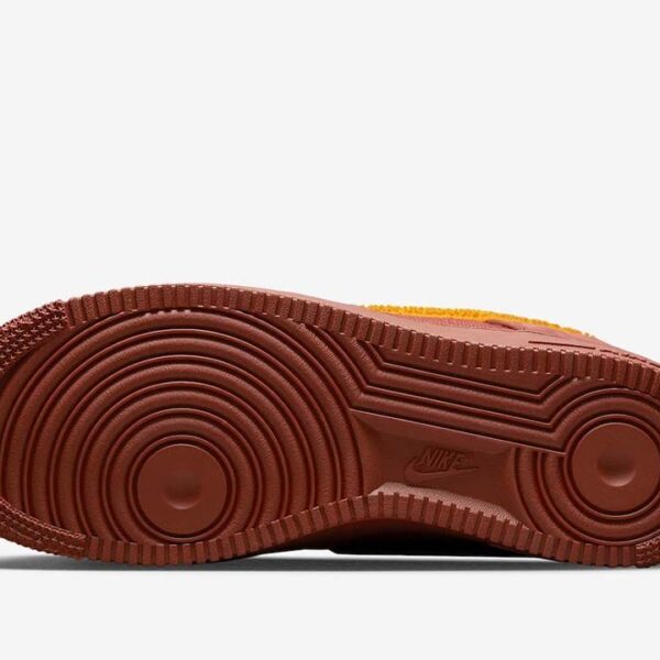 Nike Air Force 1 Low La Familia - Image 5