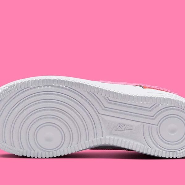 Nike Air Force 1 Low Valentine's Day 2023 - GS - Image 5