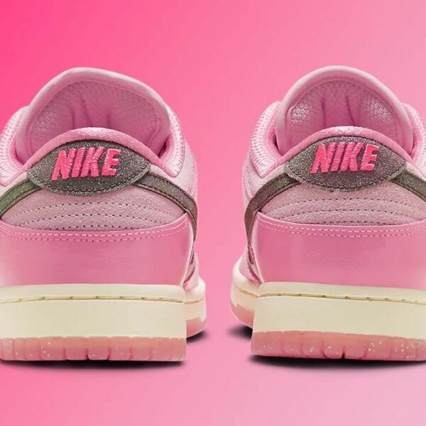 Nike Dunk Low LX Barbie - W - Image 4