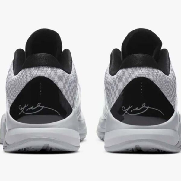 Nike Kobe 5 Protro Zebra PE - Image 4
