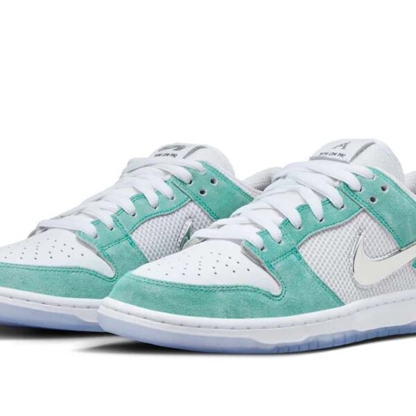 Nike SB Dunk Low April Skateboards