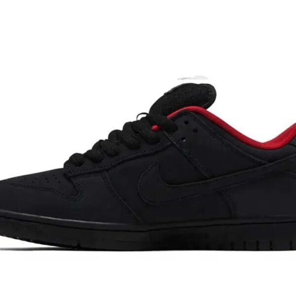 SB Dunk Low Supreme 94 Black - Image 2