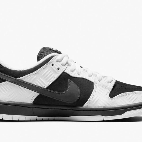 Nike SB Dunk Low TIGHTBOOTH - Image 6