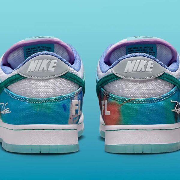 SB Dunk Low x Futura Laboratories - Image 3
